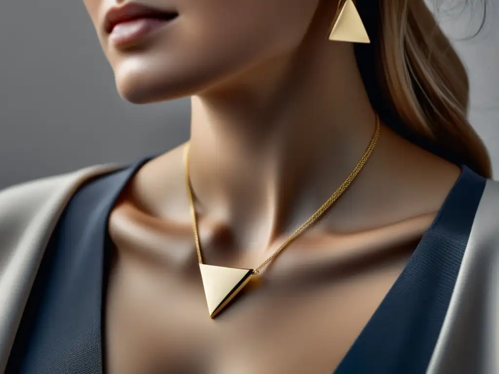 Joyería contemporánea: Collar de oro minimalista de alta definición