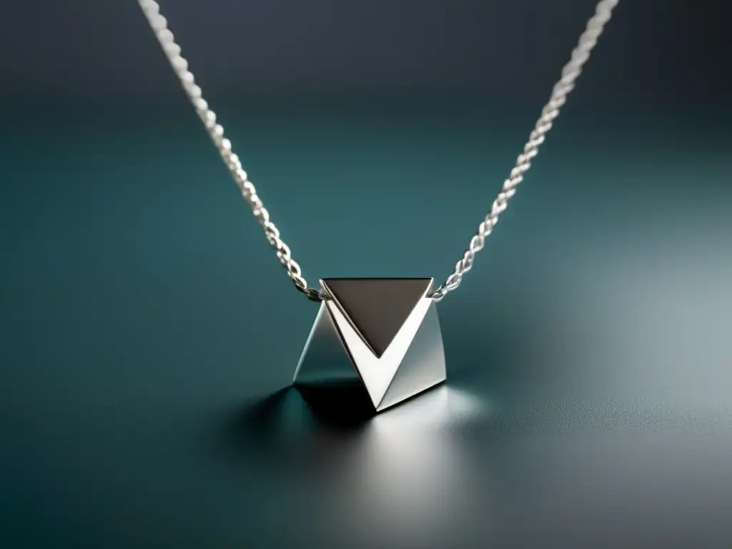 Joyería contemporánea: Collar plata geométrico, elegante y minimalista