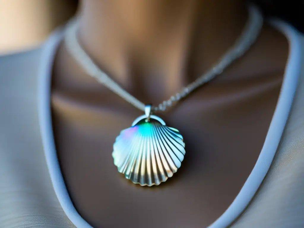 Collar moderno de conchas y huesos: joyería contemporánea