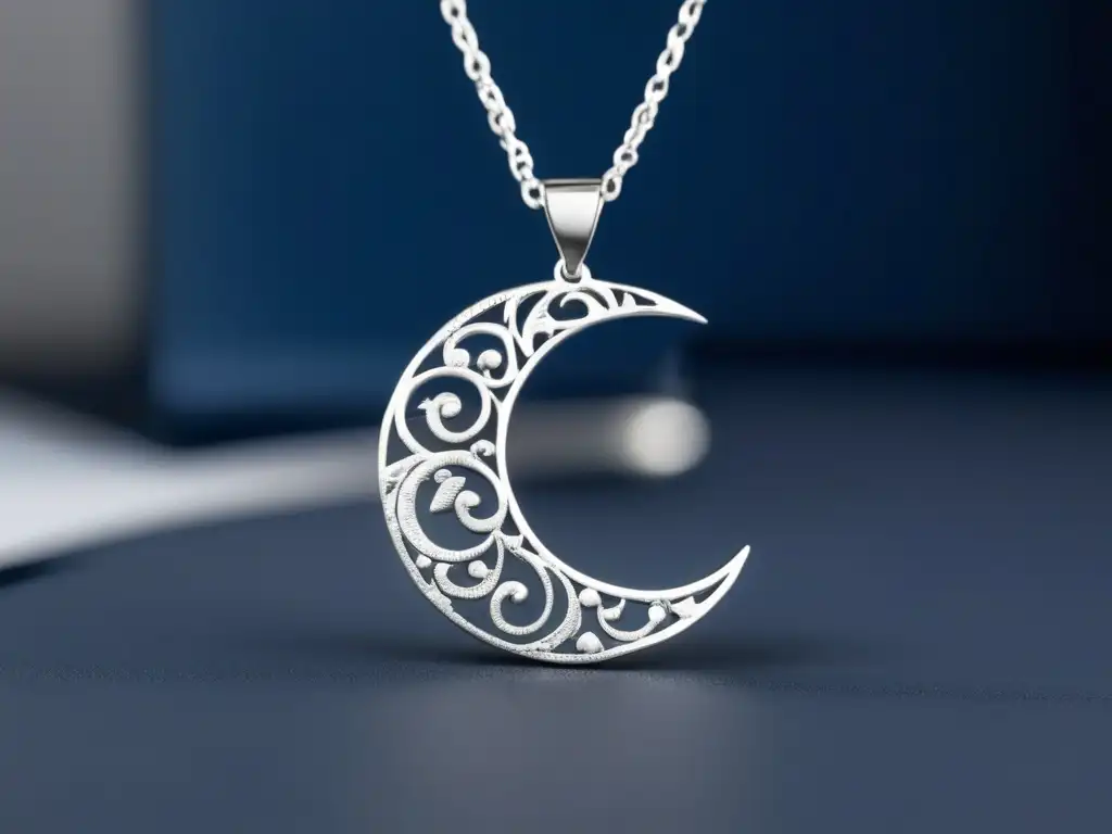 Joya espacial: collar minimalista con forma de luna creciente, detalles intrincados, acabado mate y un diamante centelleante